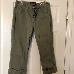 Ladies Cropped pants